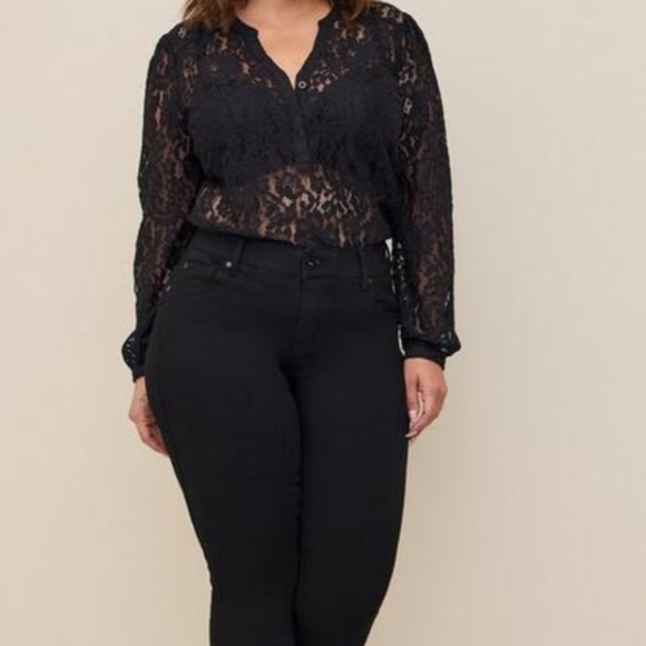 NWT Torrid Harper Lace Long Sleeve Blouse - Picture 3 of 8